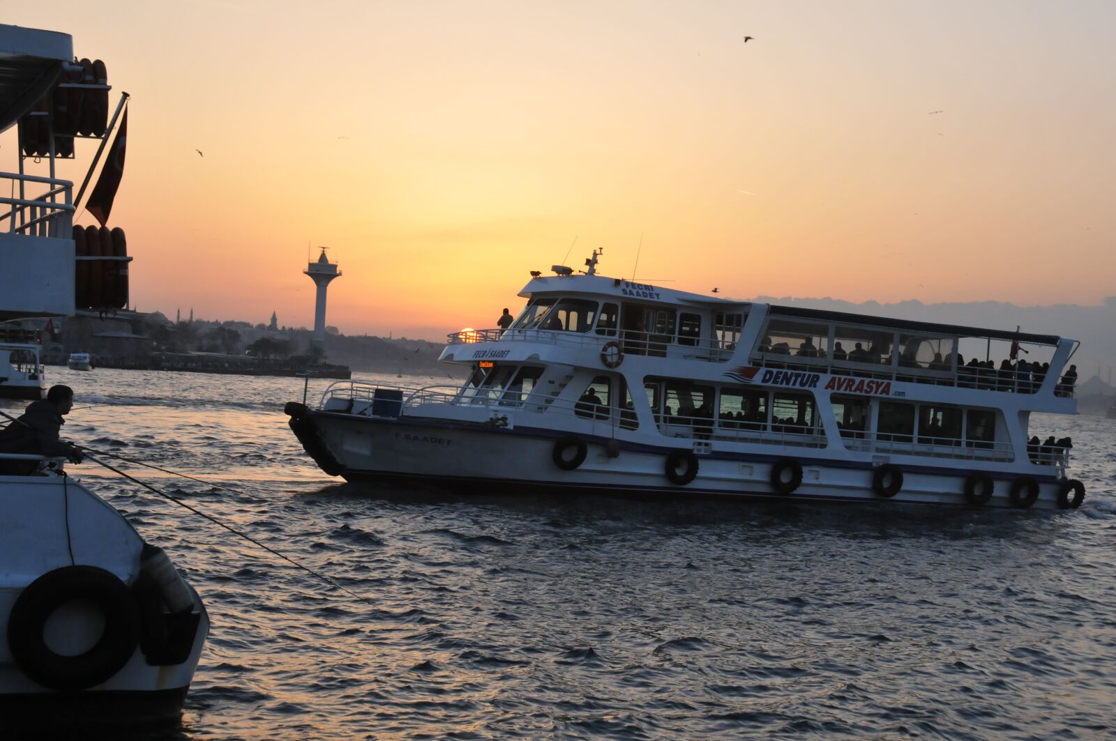 Nikon D300S sample photo. Sunset, throat, marine engine photography