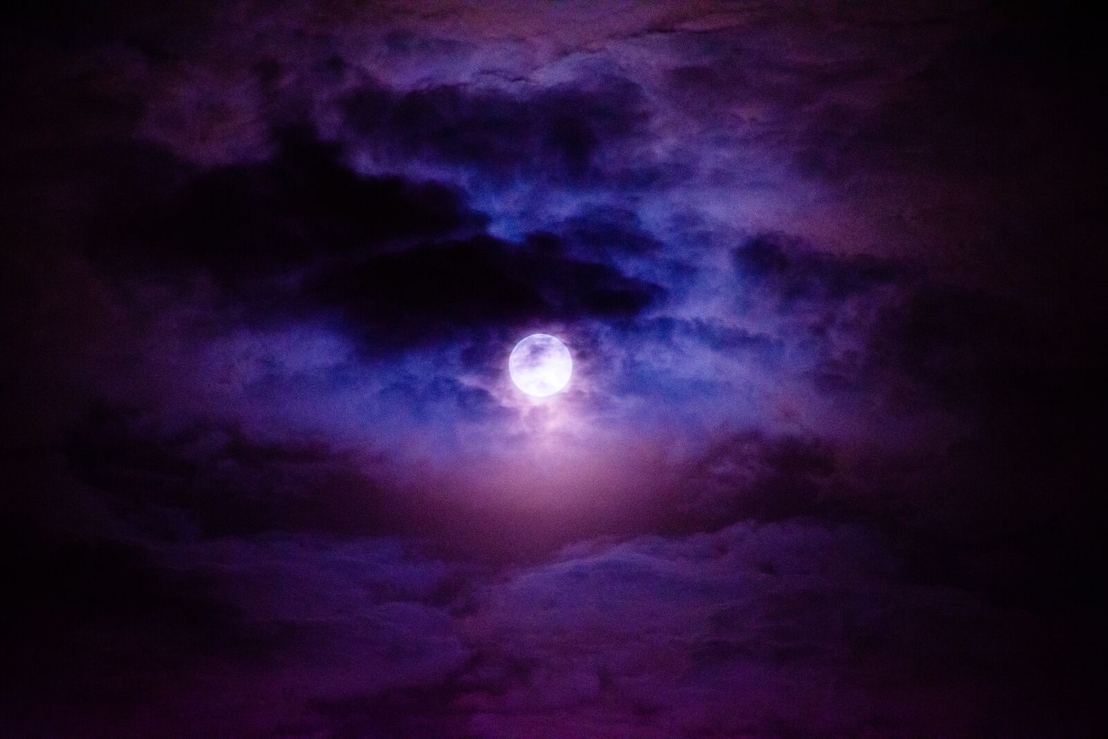 Nikon D7200 sample photo. Moon, clouds, moonlight photography