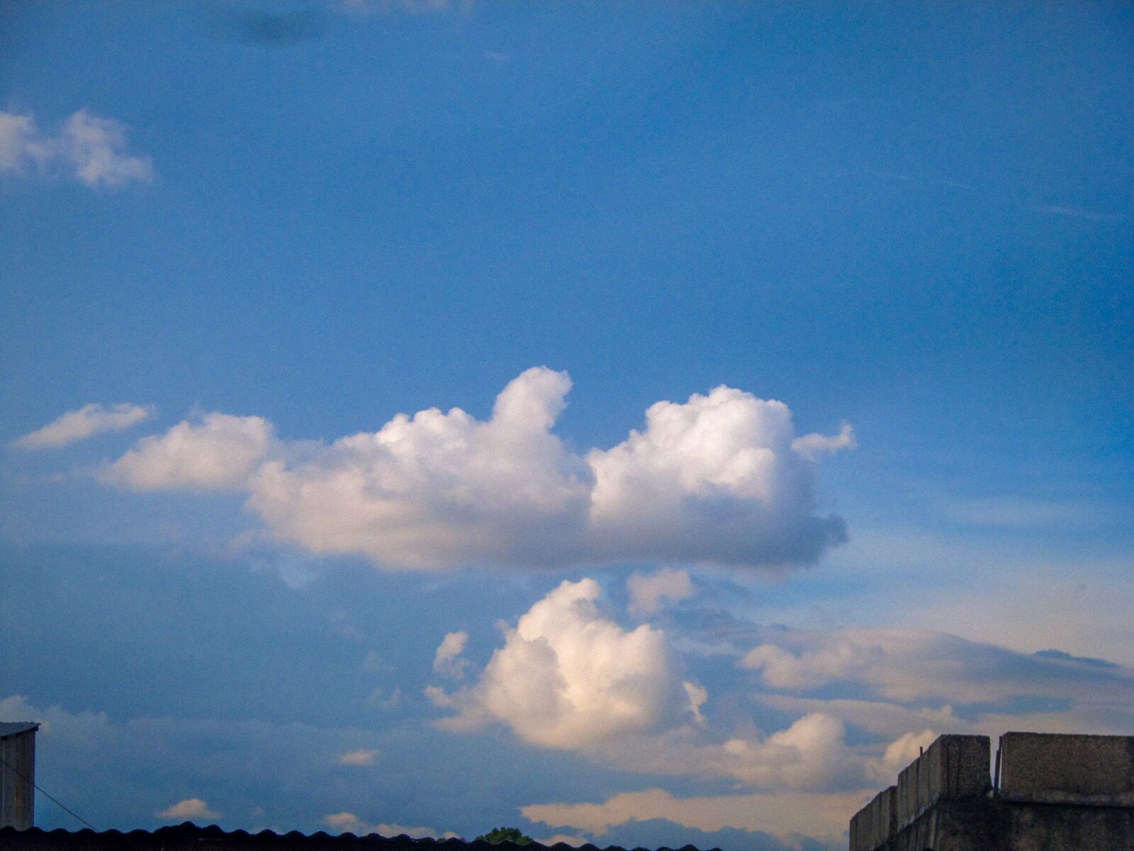 Samsung WB30F/WB31F/WB32F sample photo. Clouds, landscape, sky photography