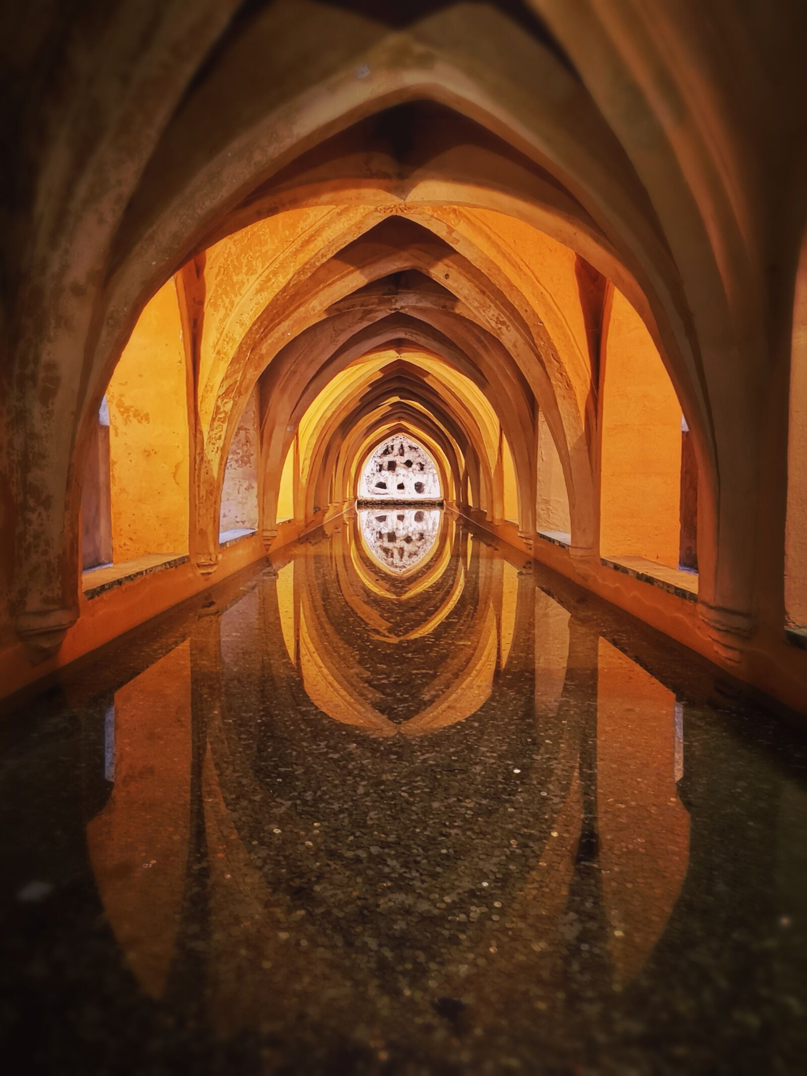 HUAWEI CLT-L29 sample photo. Alcazar, baths, rainwater photography