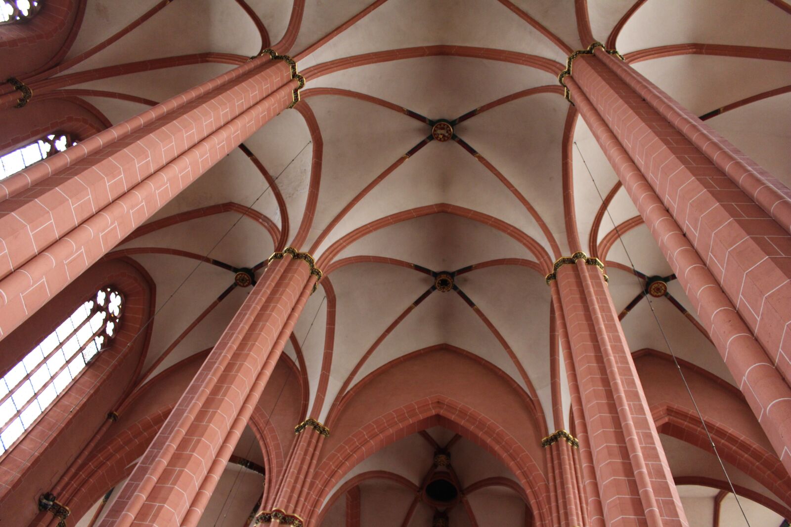 Canon EOS 650D (EOS Rebel T4i / EOS Kiss X6i) sample photo. Luxembourg, cathedral, temple photography