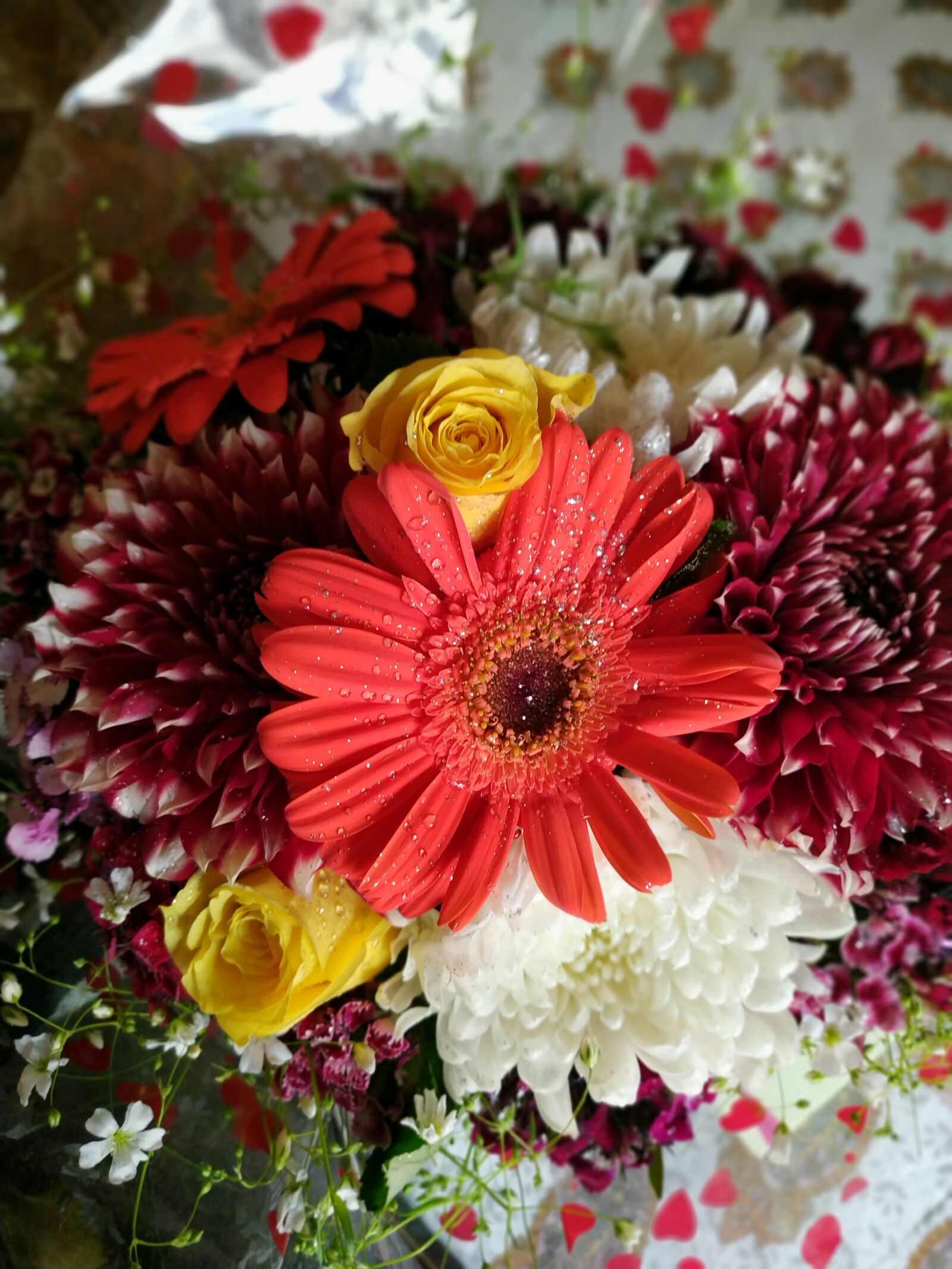 Xiaomi Redmi Note 6 Pro sample photo. Flowers, bouquet, love photography