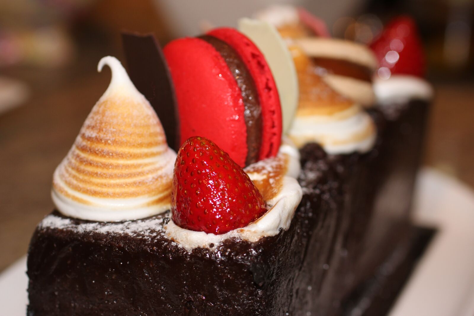 Canon EOS 60D sample photo. Cake, strawberry, strawberries photography