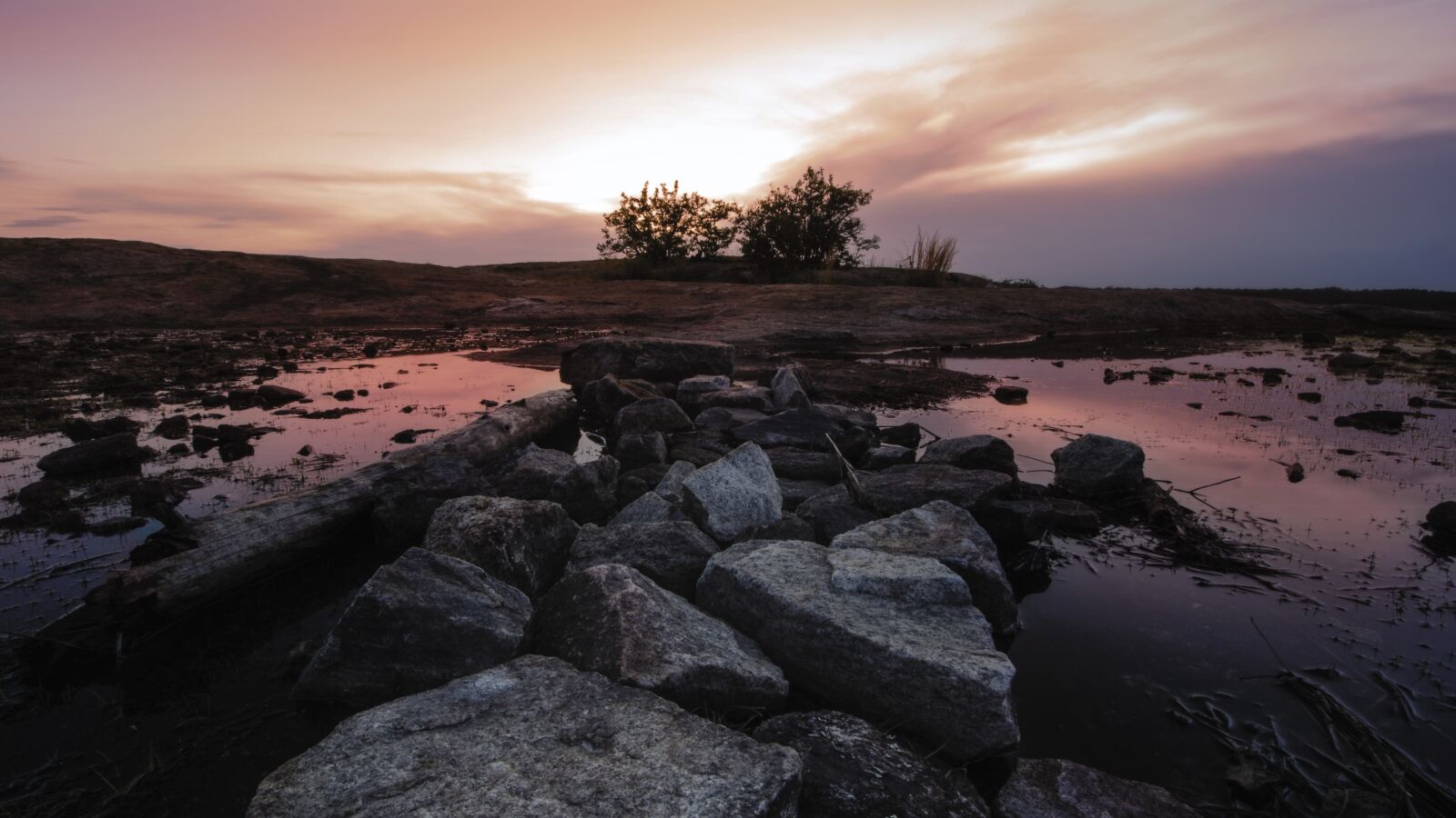 Canon EF-S 10-18mm F4.5–5.6 IS STM sample photo. Sunset, monadnock, stone photography