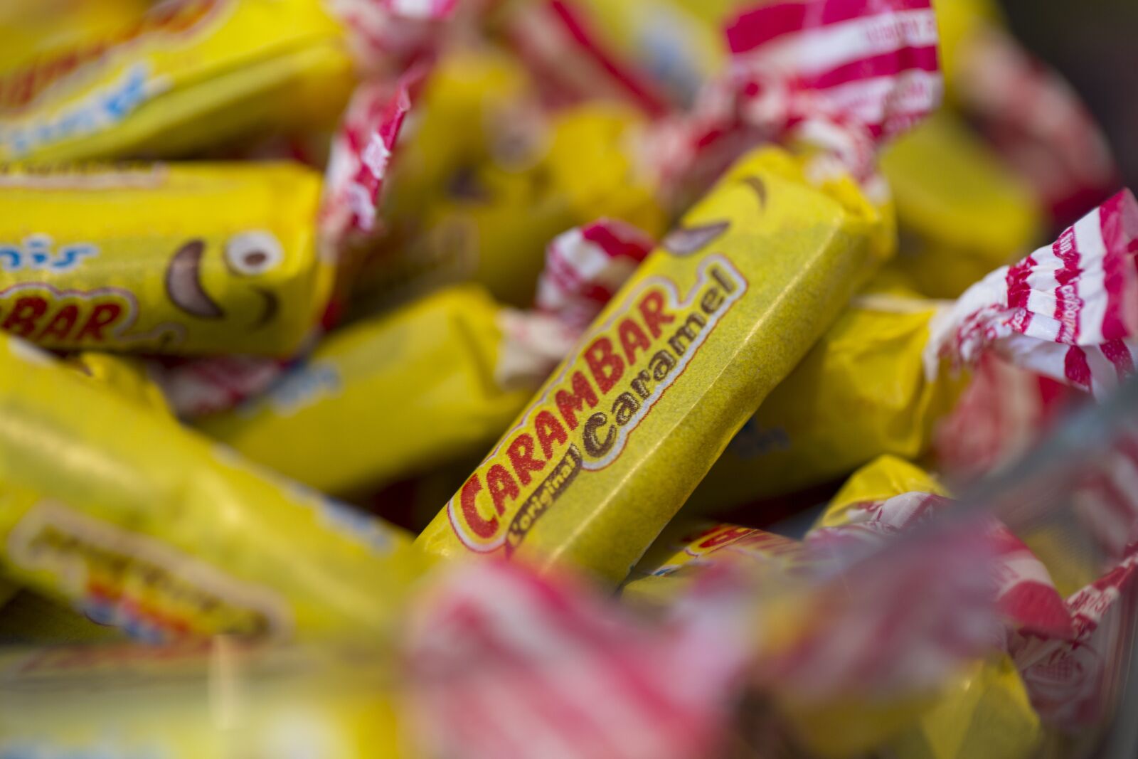 Canon EF 100mm F2.8L Macro IS USM sample photo. Candy, confectionery, gluttony photography