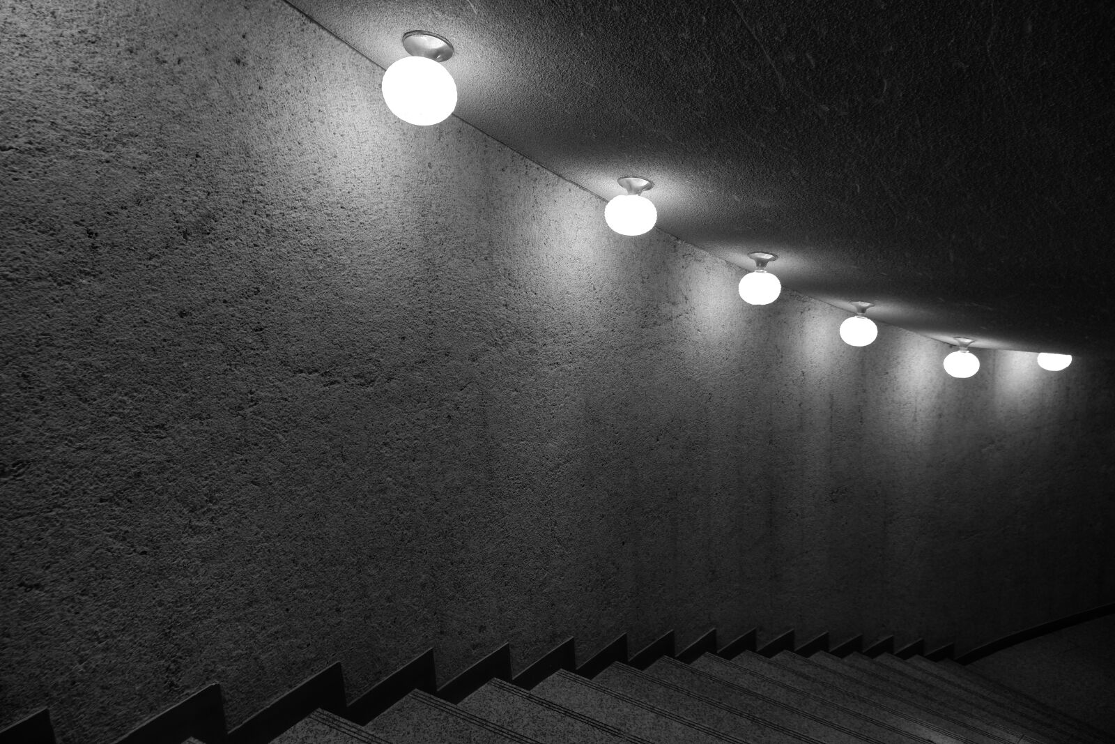 Fujifilm X-A5 sample photo. Stairs, stairway, dark hall photography