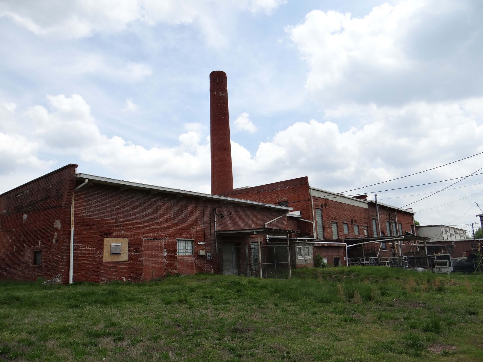 Sony DSC-HX200V sample photo. Factory, old, factory, smoke photography