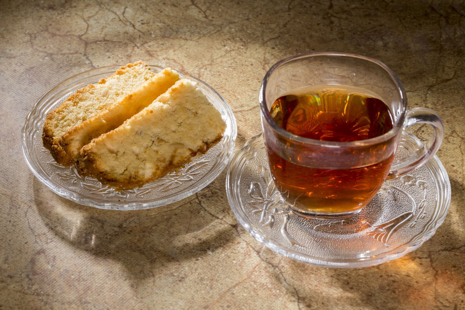 Canon EF 100mm F2.8L Macro IS USM sample photo. Tea, biscuits, cookies photography