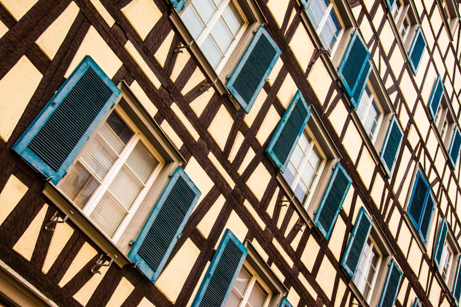 Canon EOS 5D Mark II sample photo. Truss, window, shutters photography