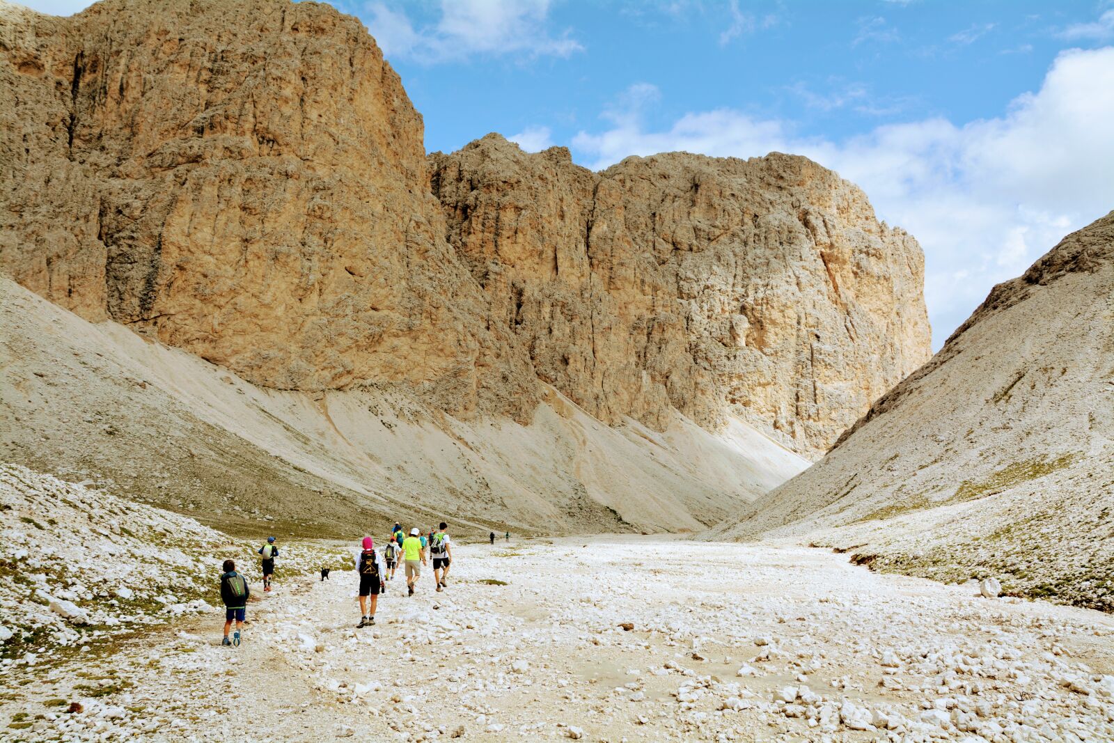 Nikon D7100 sample photo. Dolomites, trail, hiking photography
