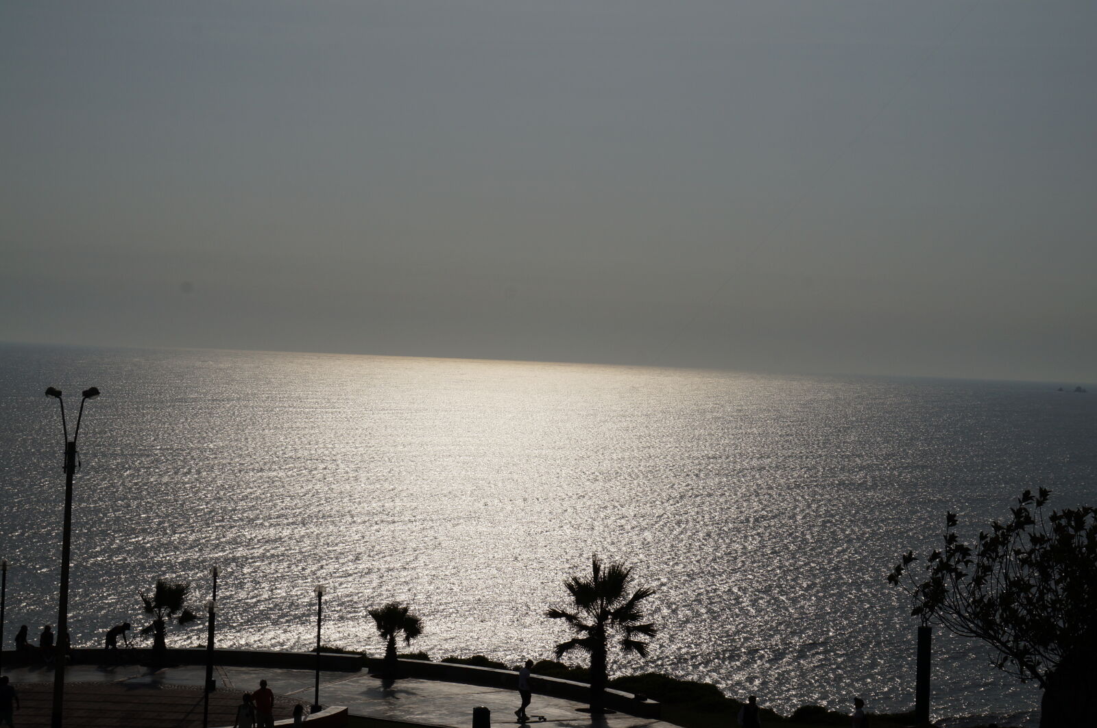 Sony Alpha NEX-F3 sample photo. Beach, horizon, peru photography