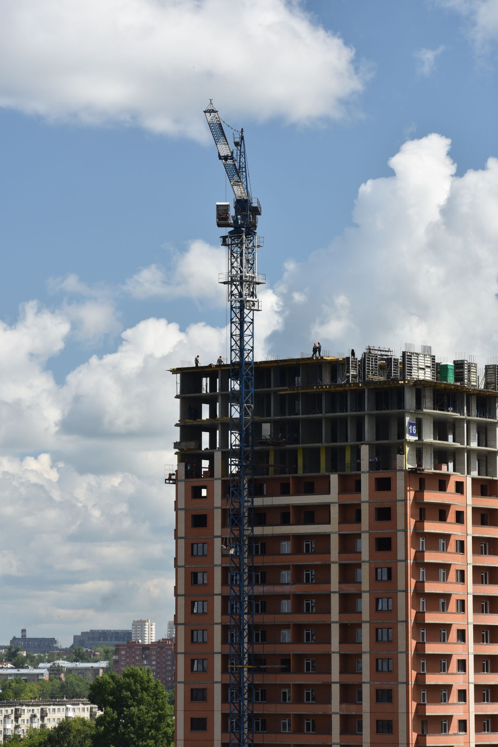 Nikon D3400 sample photo. Construction, house, crane photography