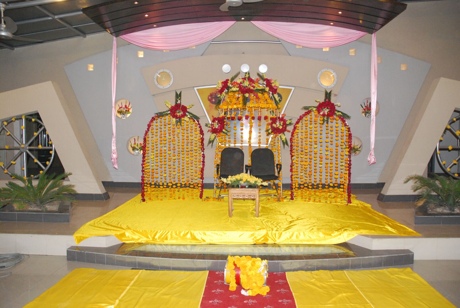Nikon D40X sample photo. Groom stage, stage for photography