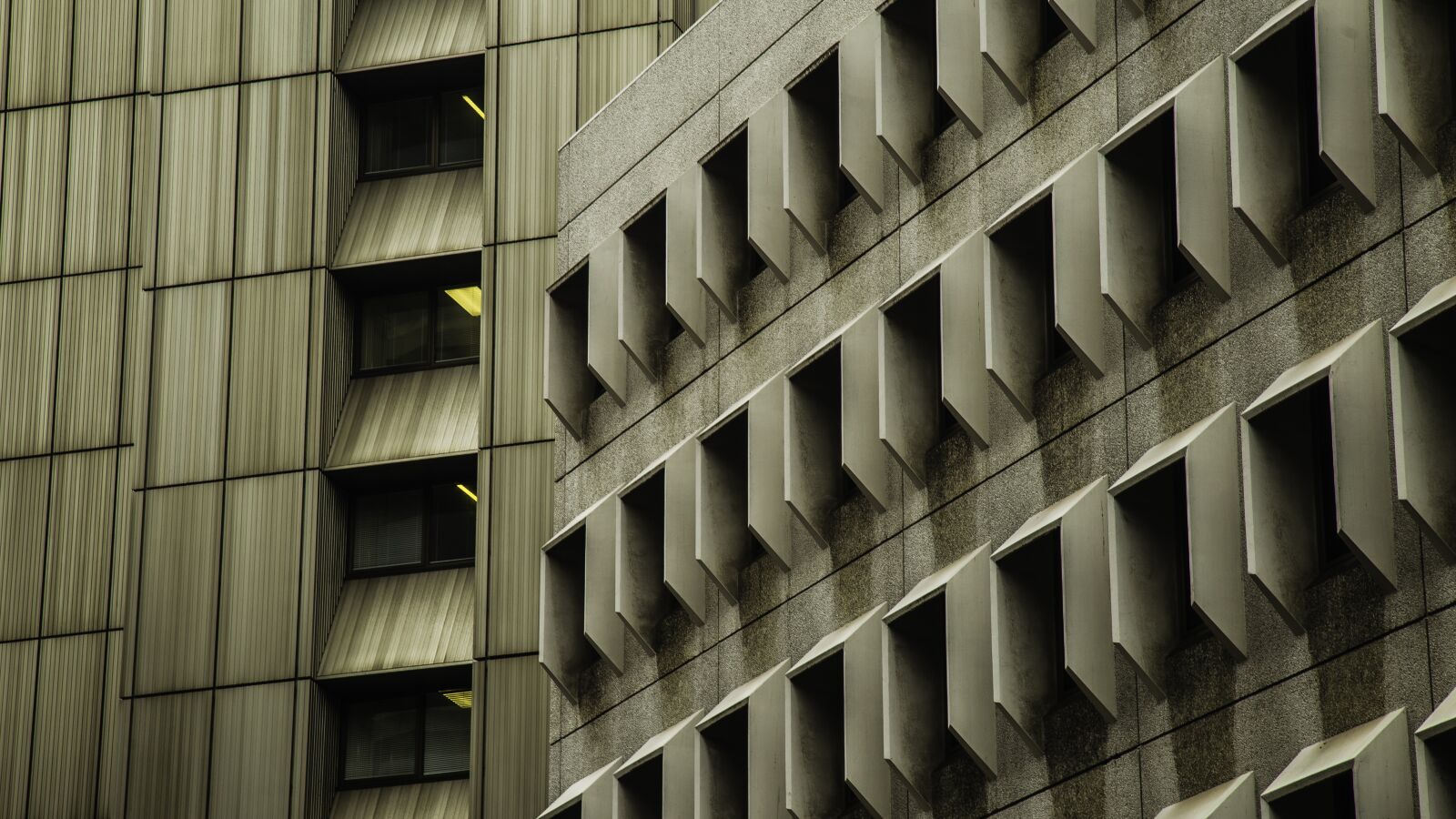 Canon EOS 6D + Canon EF 24-105mm F4L IS USM sample photo. Architecture, building, windows photography