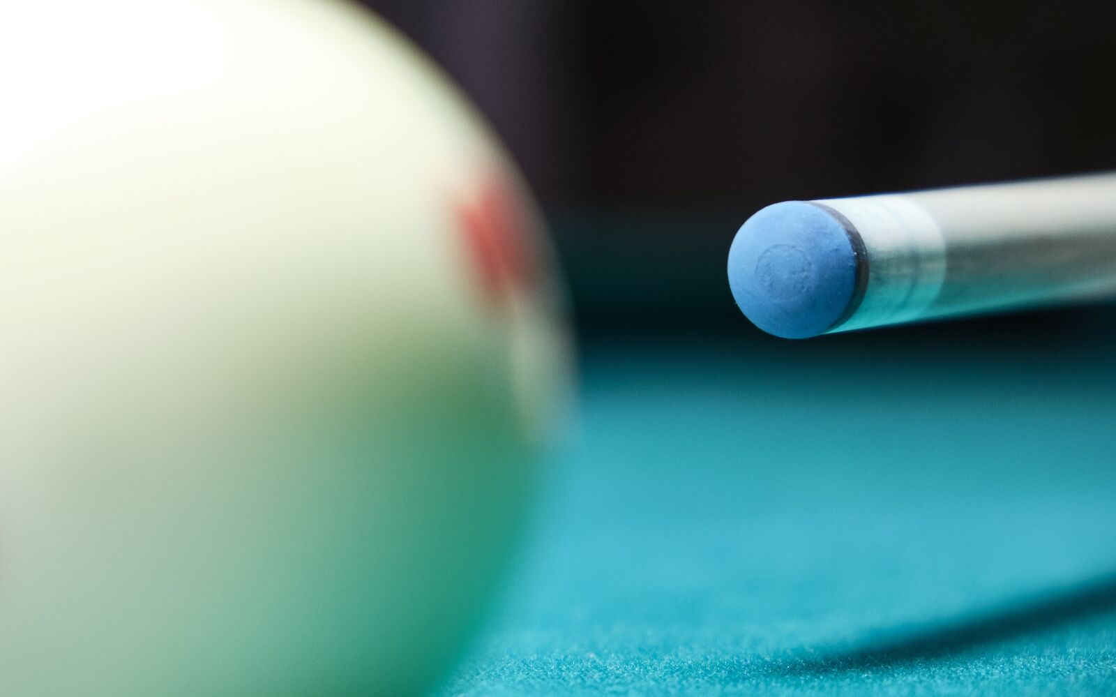 Fujifilm XF 18-55mm F2.8-4 R LM OIS sample photo. Queue, billiards, play photography