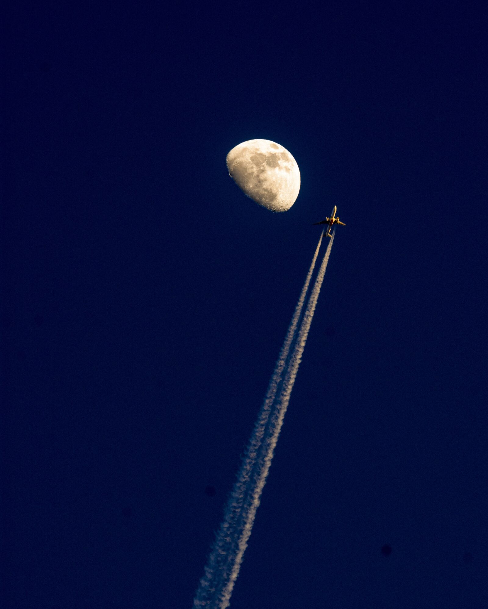 Nikon D7200 sample photo. Moon, plane, sky photography