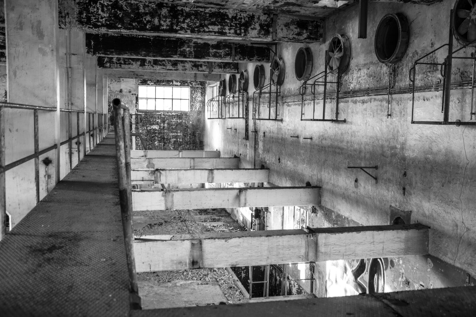 Nikon D5300 sample photo. Abandoned, ruin, factory photography