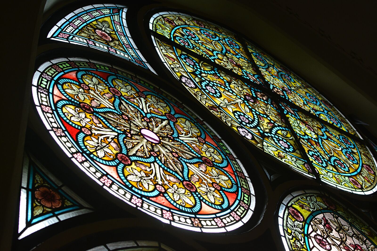 Nikon D5200 sample photo. Church, window, mosaic photography