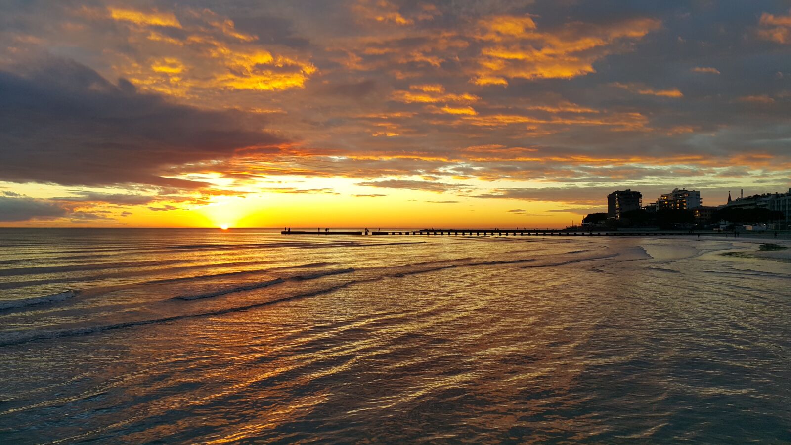 Samsung Galaxy Note4 sample photo. Sunset, italy, sea photography