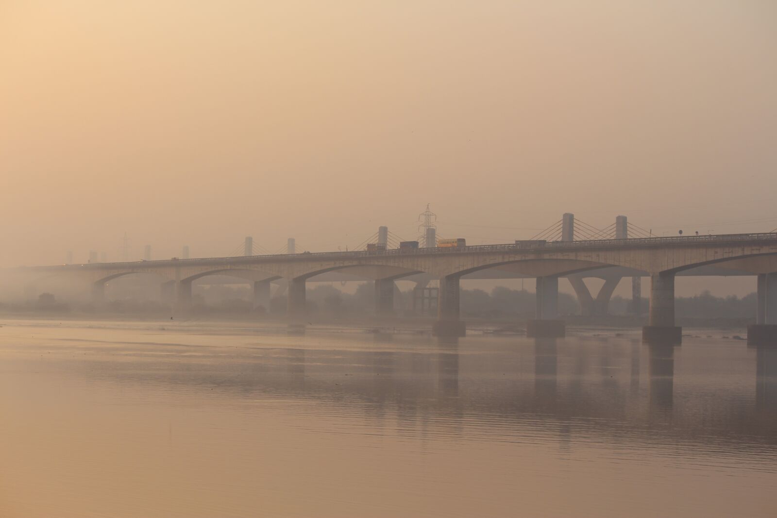Canon EOS 700D (EOS Rebel T5i / EOS Kiss X7i) sample photo. Bridge, fog, sea photography