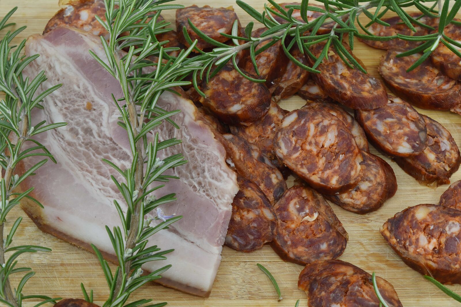 Nikon D5500 sample photo. Bacon, ham, pork, rosemary photography