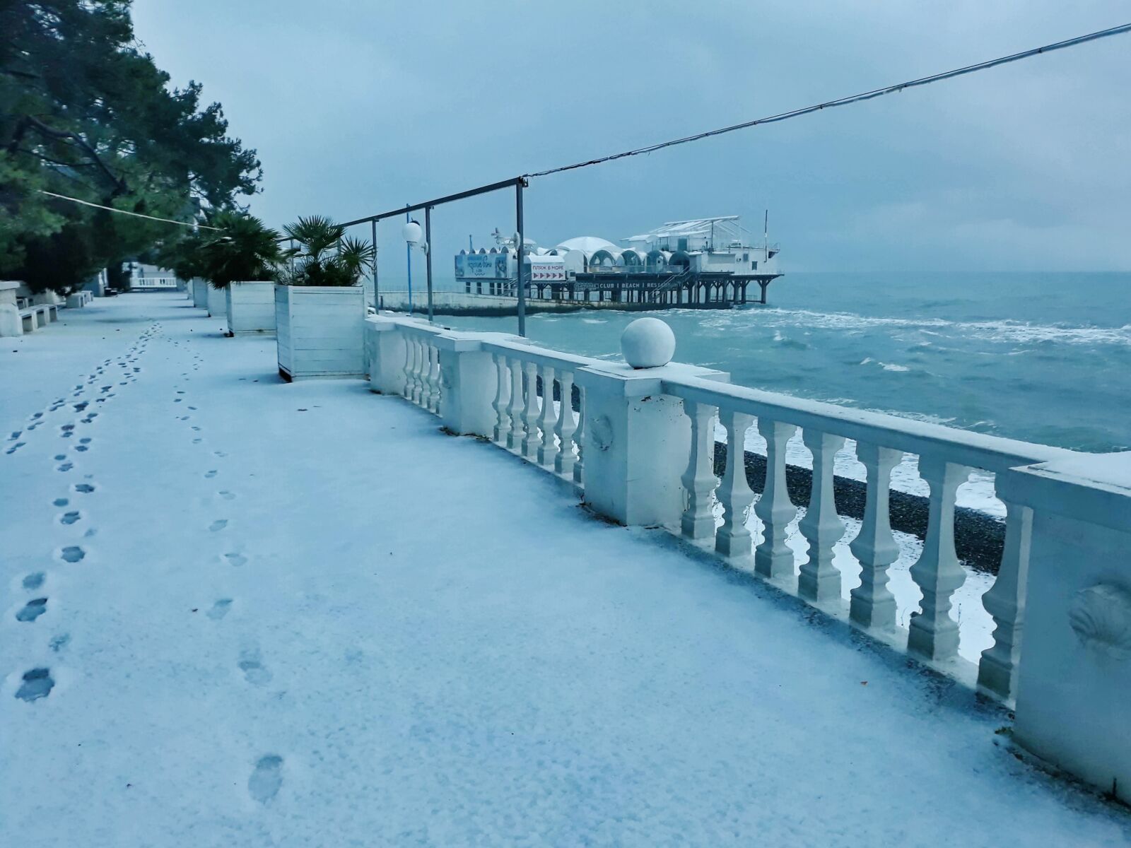 Samsung Galaxy J7 sample photo. Winter, sea, snow photography