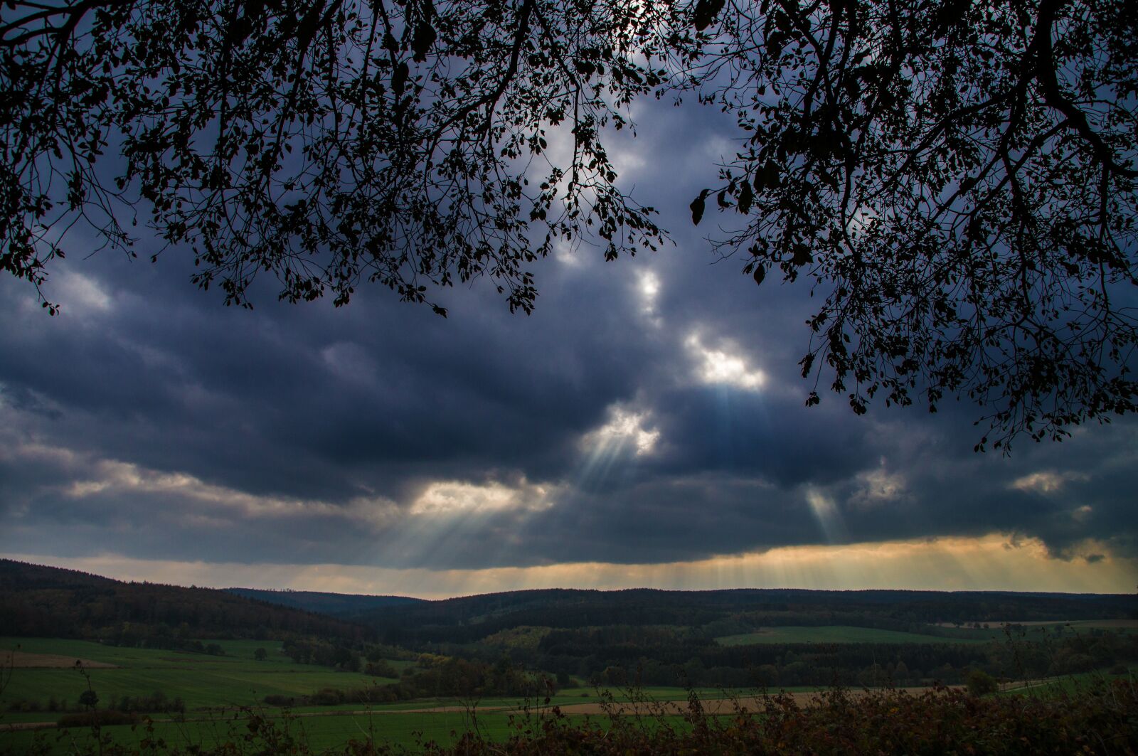 Sony SLT-A57 sample photo. Mood, landscape, clouds photography