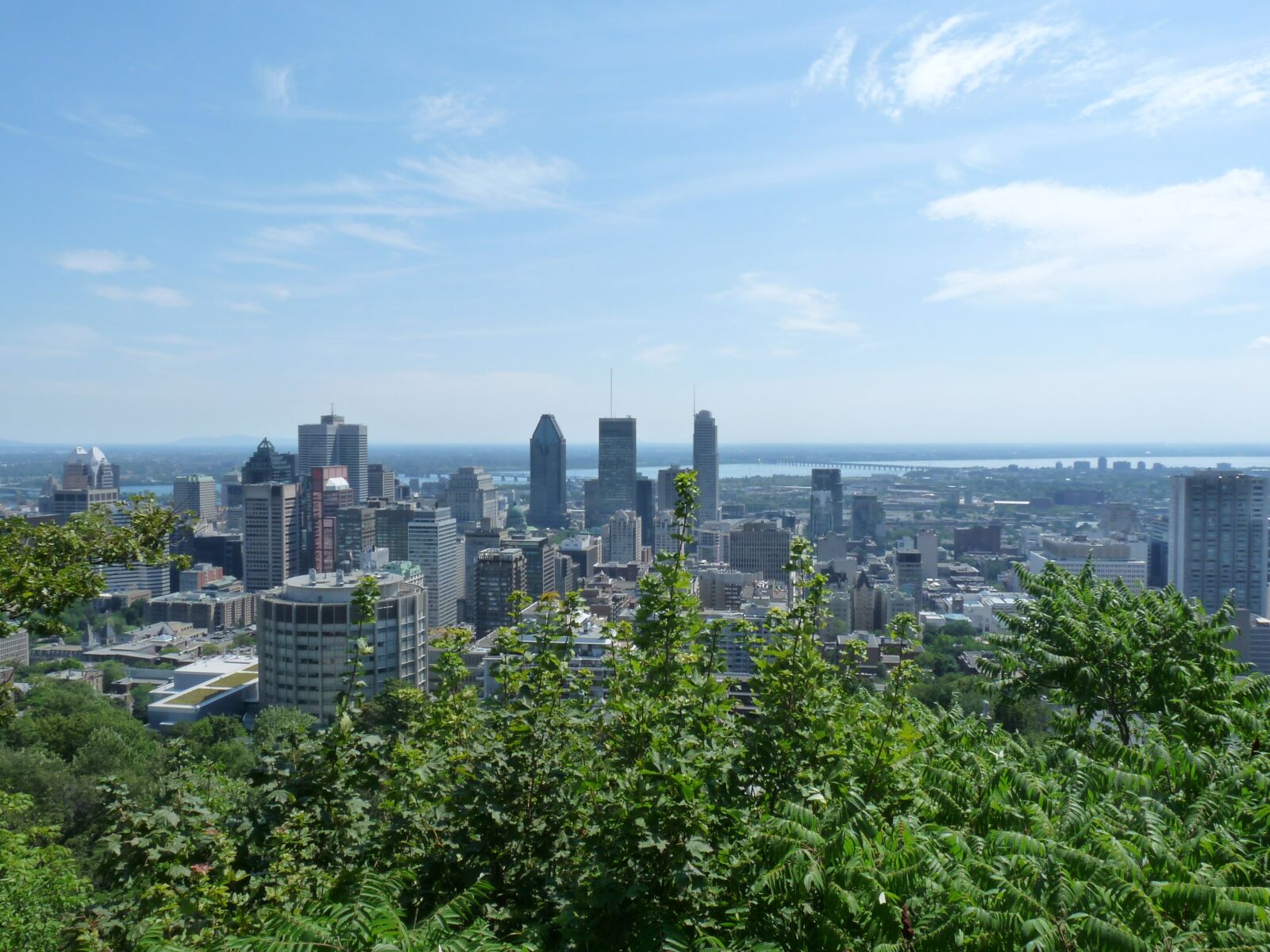 Panasonic Lumix DMC-FZ28 sample photo. Montréal, urban, landscape photography