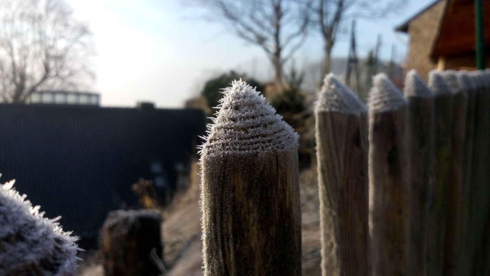 Acer Liquid E3 sample photo. Frost, garden fence, morning photography