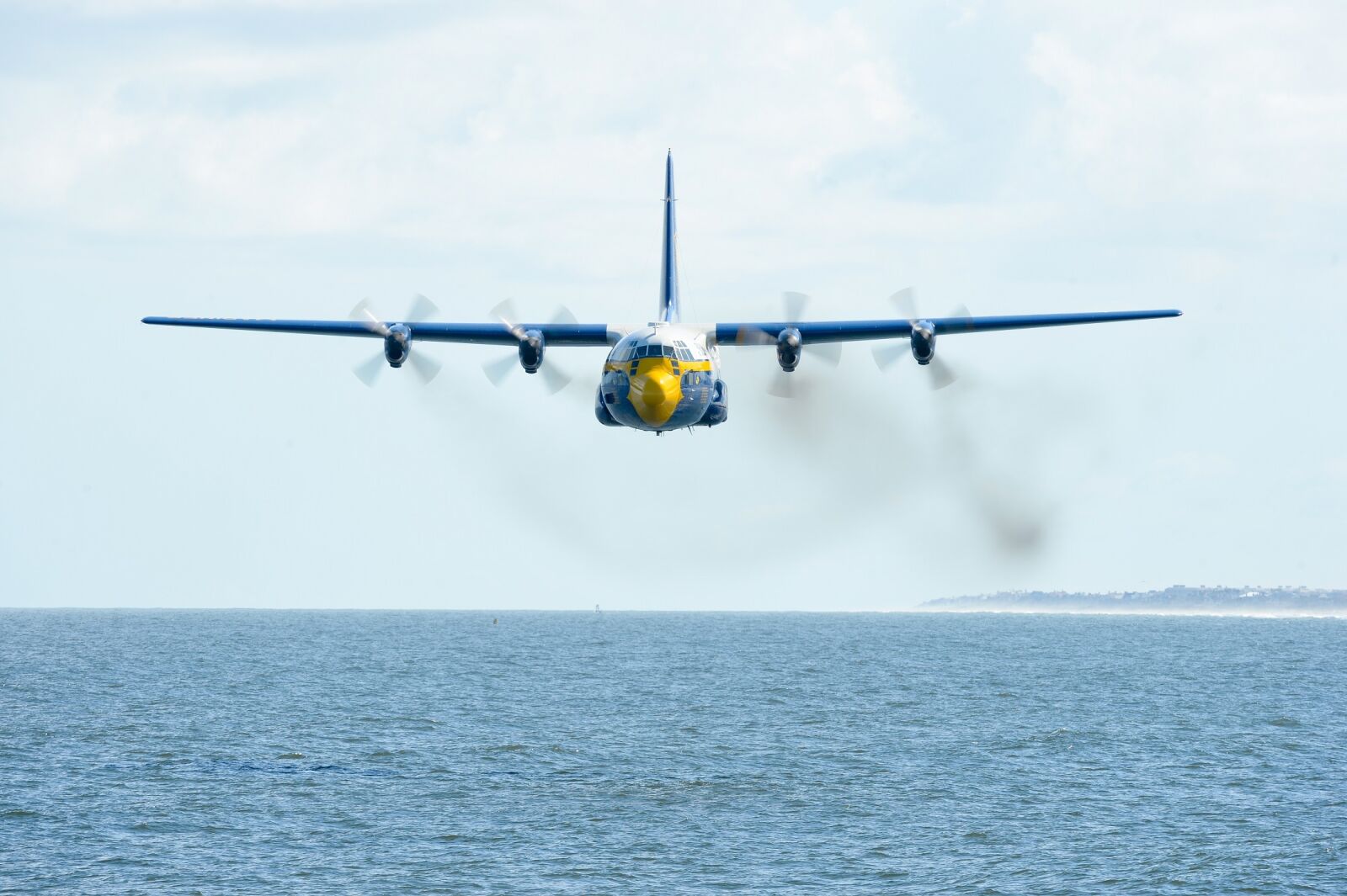 Nikon D4 sample photo. Fat albert, airplane, blue photography