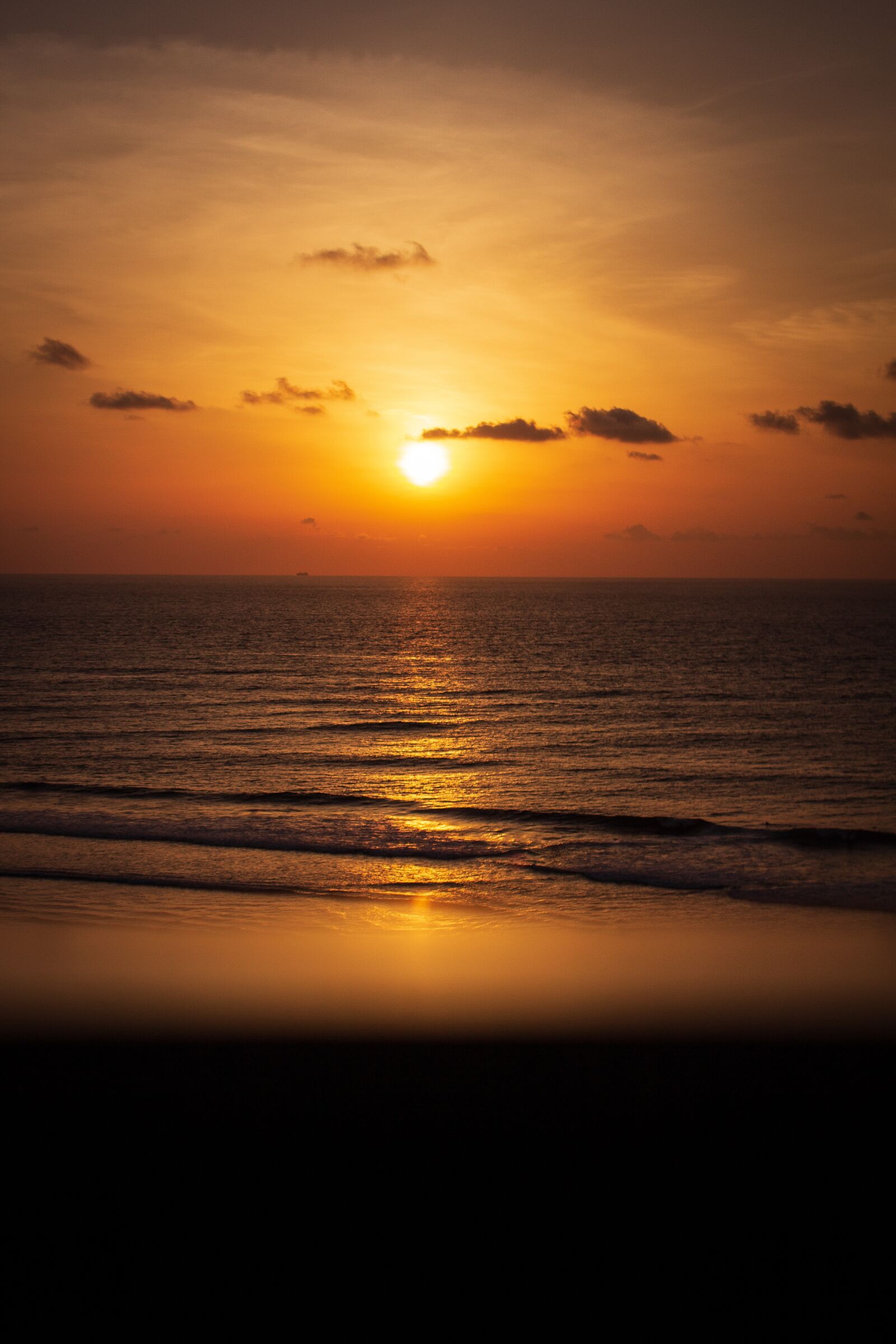 Canon EOS 700D (EOS Rebel T5i / EOS Kiss X7i) sample photo. Sunset, bali, blur photography