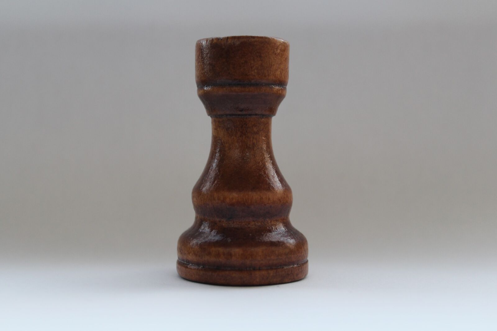 Canon EOS 600D (Rebel EOS T3i / EOS Kiss X5) sample photo. Castle, rook, chess photography