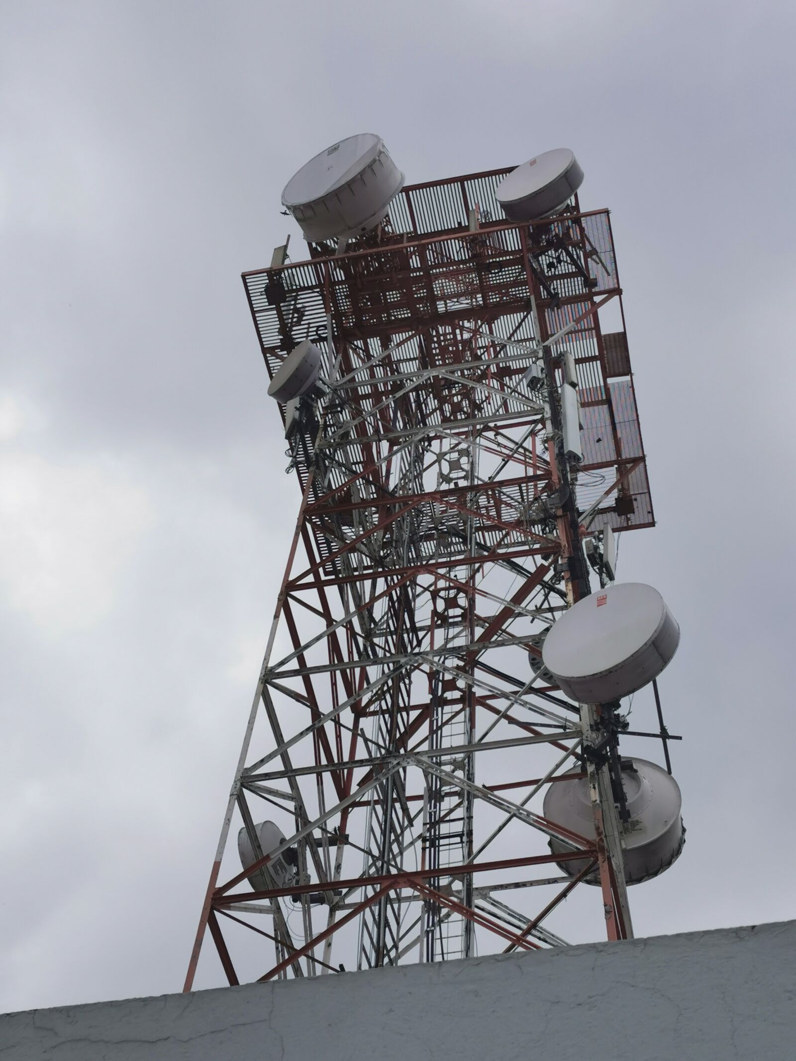 HUAWEI P30 Pro sample photo. Antenna, tower, communication photography