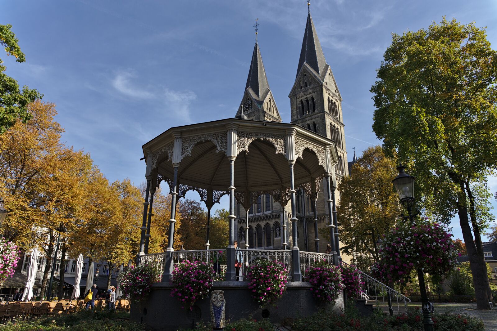 Canon EOS 6D sample photo. Cathedral, roermond, netherlands photography