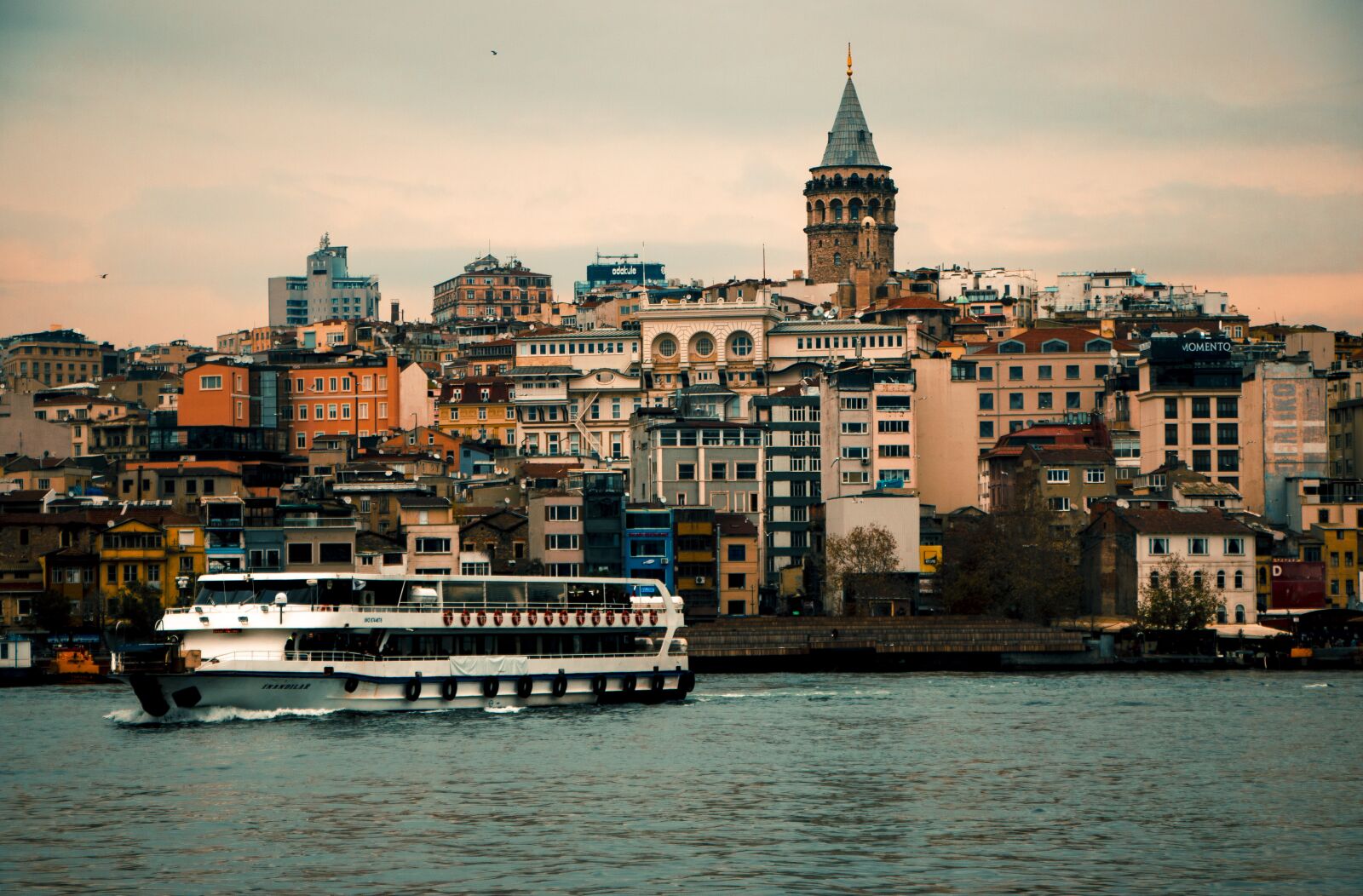 Canon EOS 70D sample photo. Galata, tower, ferry photography