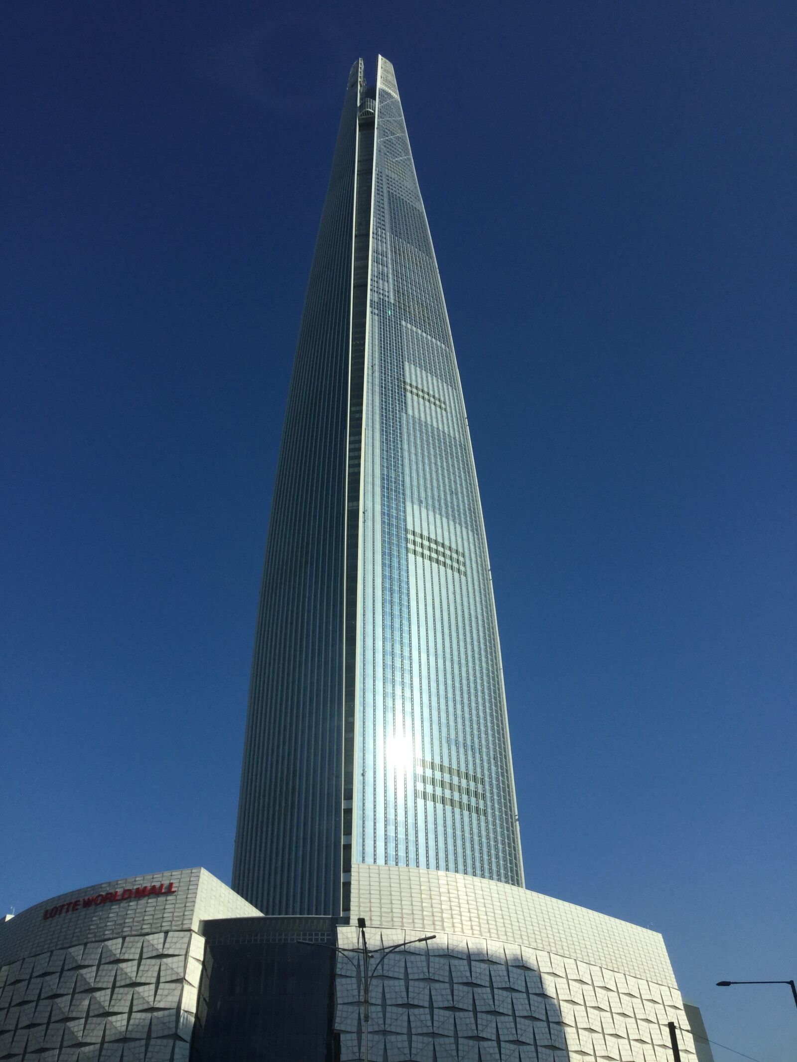 Apple iPad Air 2 sample photo. Lotte, lotte tower, skyscraper photography