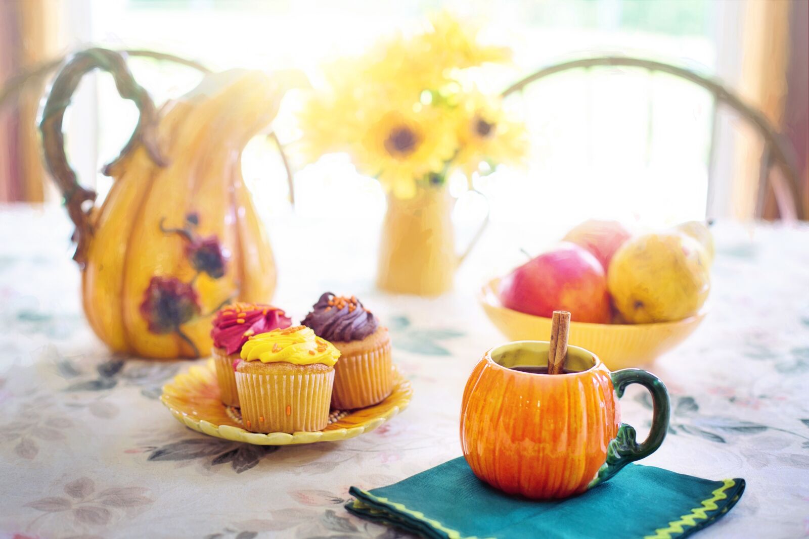 Canon EF 50mm F1.4 USM sample photo. Autumn, fall, apple cider photography