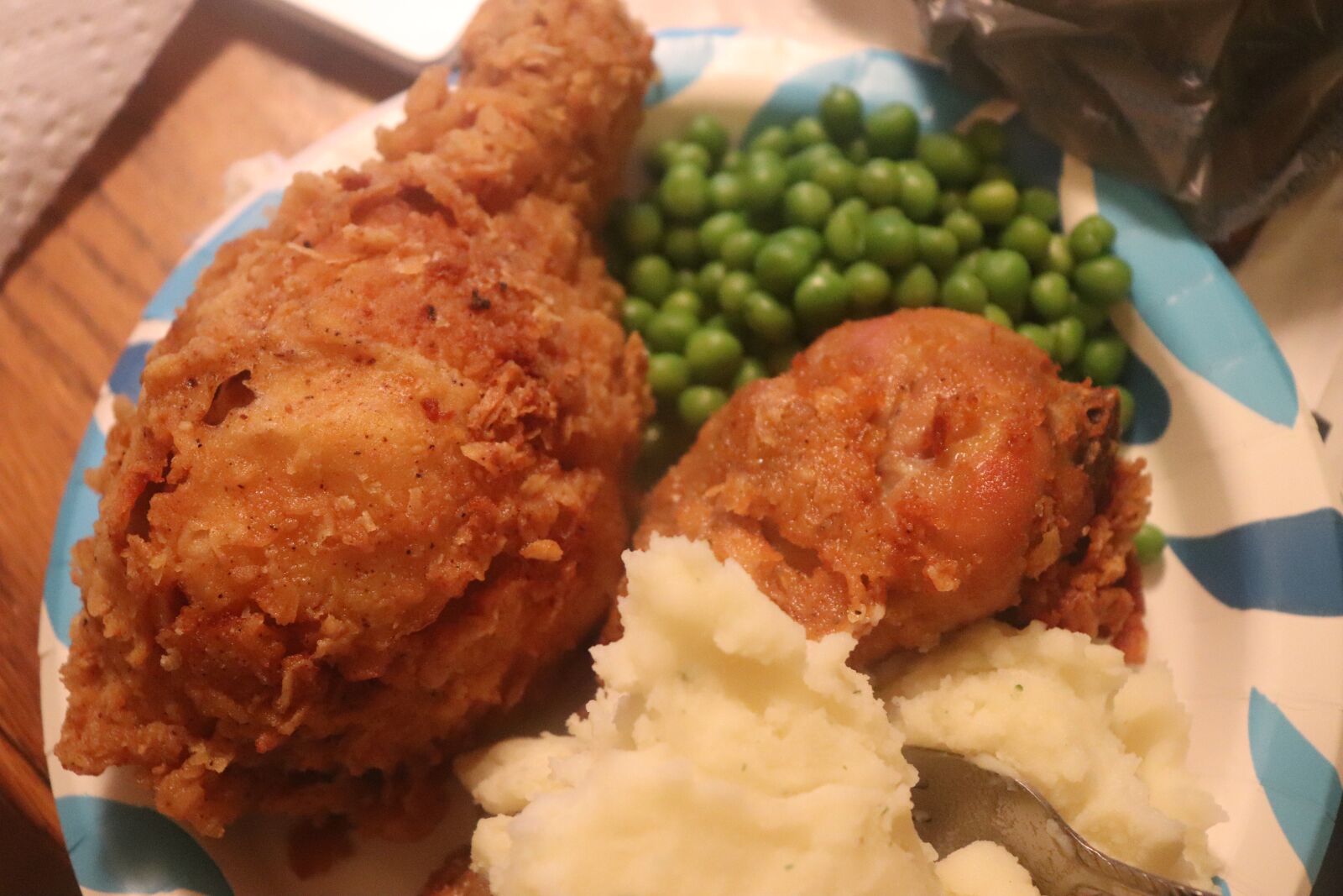 Canon EF-S 18-55mm F4-5.6 IS STM sample photo. Food, chicken, peas photography