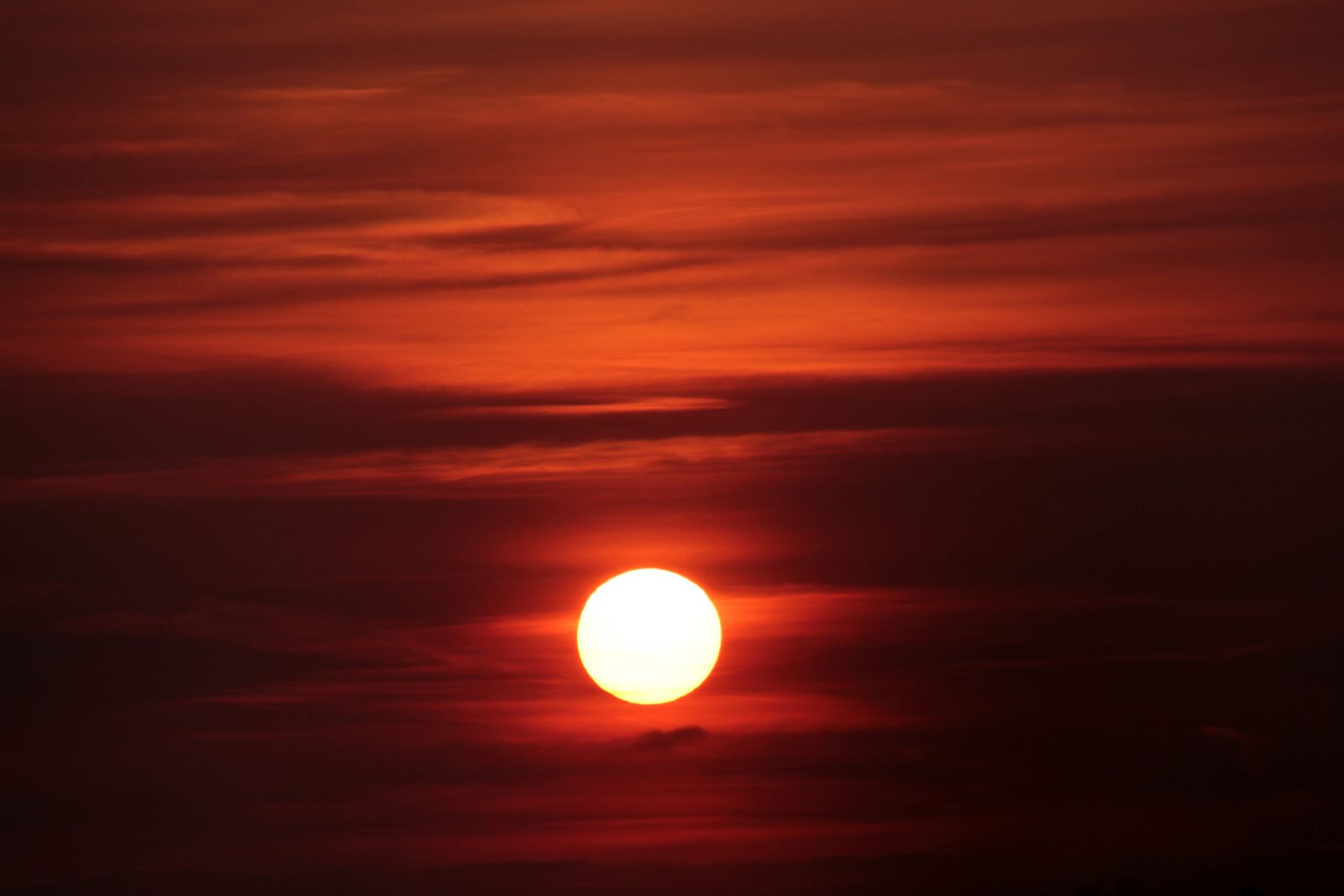 Canon EOS 650D (EOS Rebel T4i / EOS Kiss X6i) sample photo. Sunset, sun, abendstimmung photography