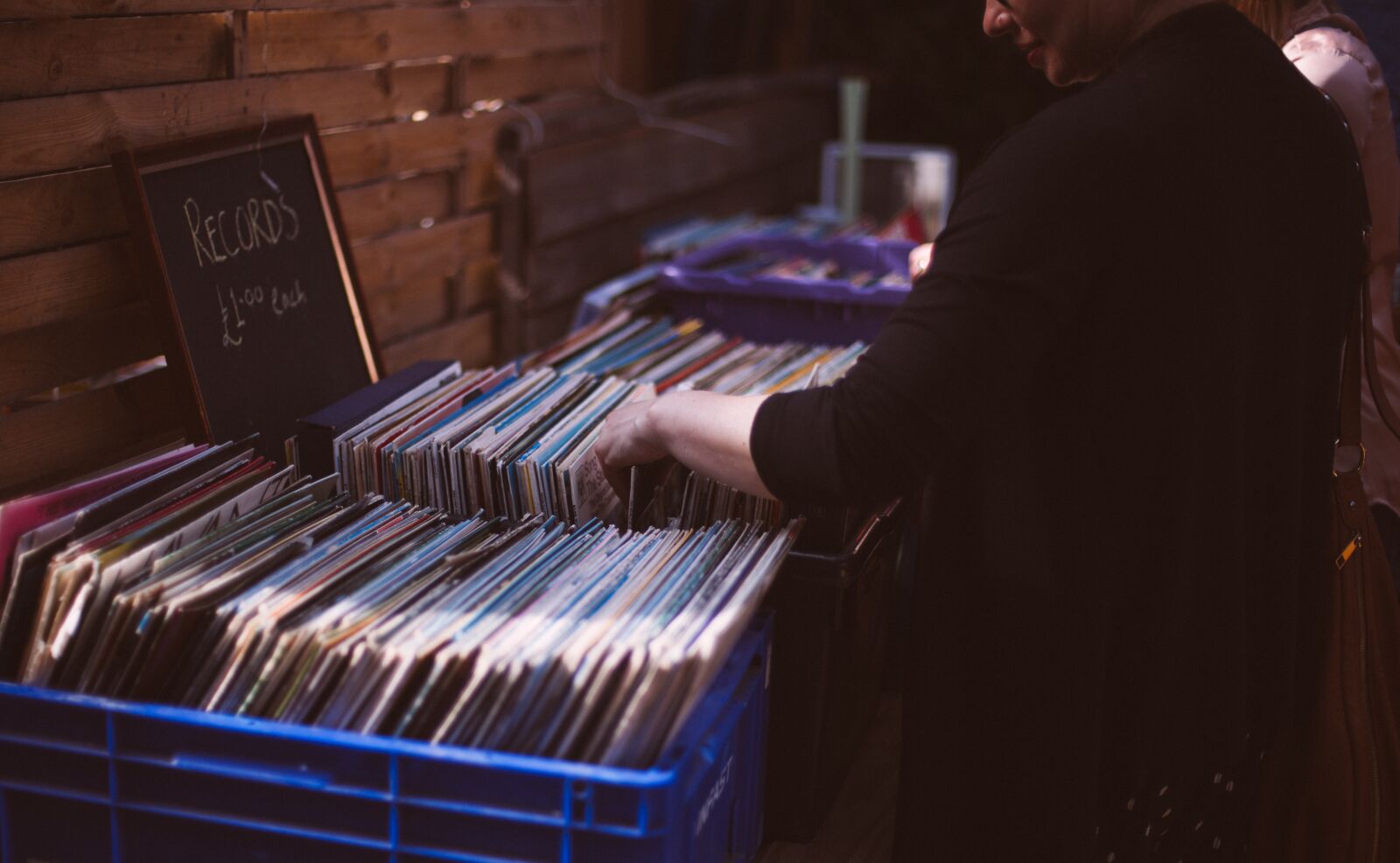 Canon EOS 5D Mark II sample photo. Container, market, music photography