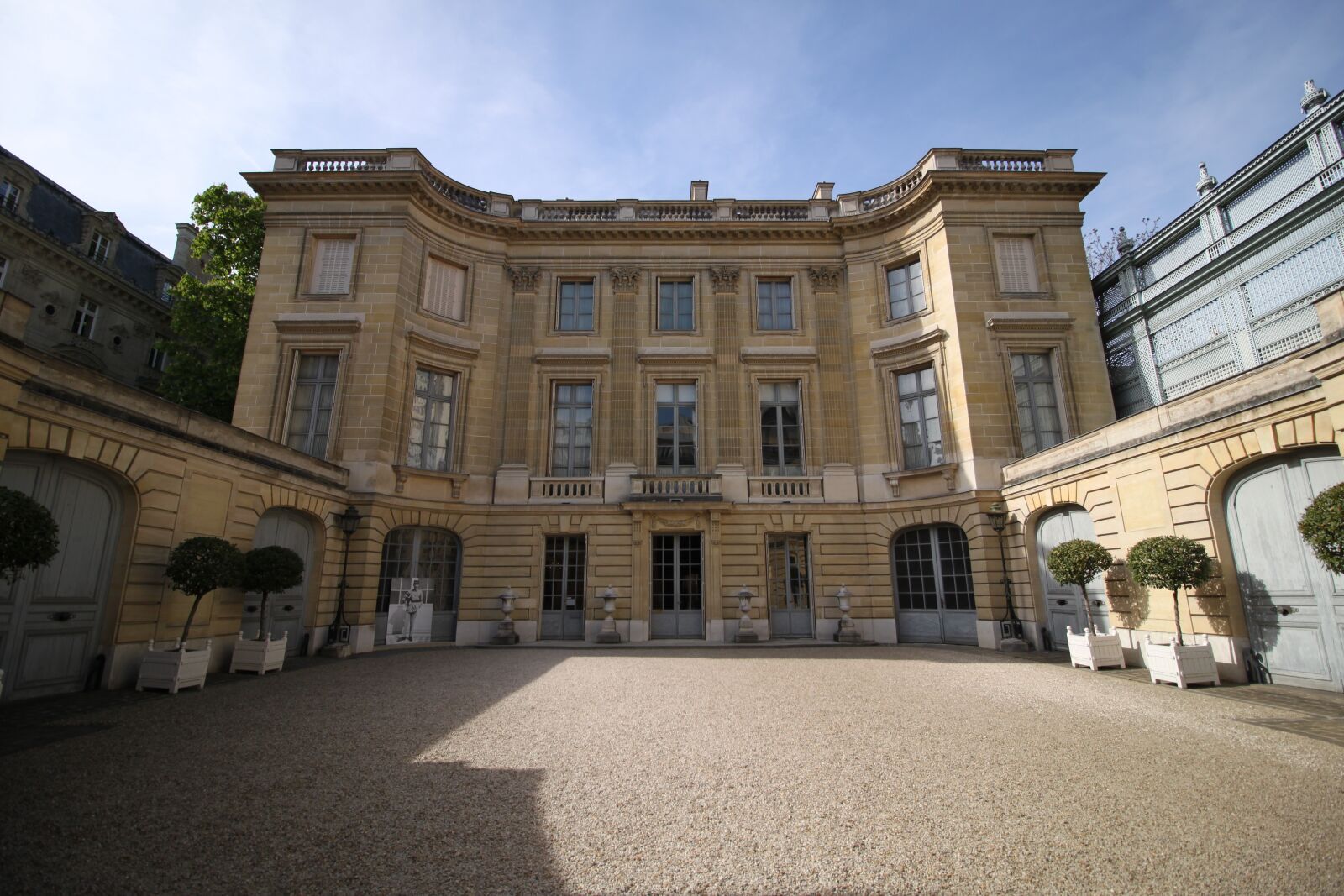 Canon EOS 500D (EOS Rebel T1i / EOS Kiss X3) sample photo. Modern art, paris, tourism photography