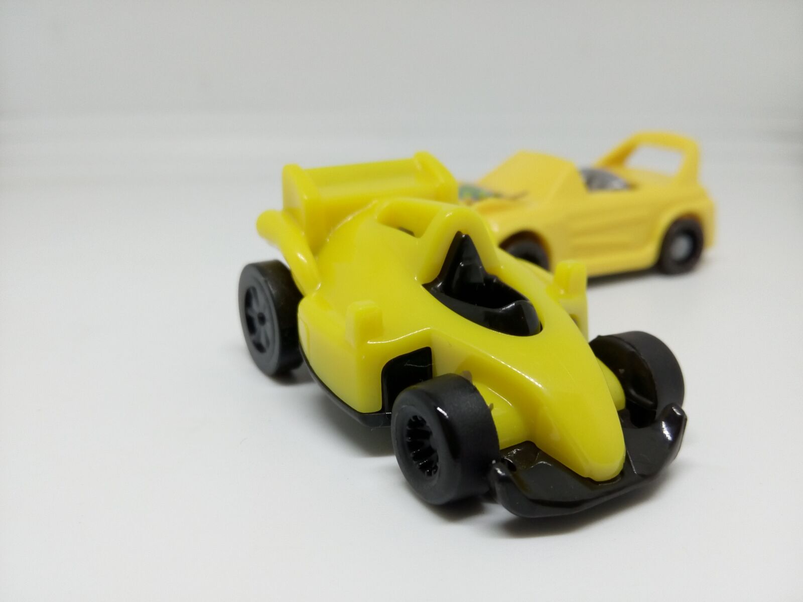 Lenovo VIBE K10 sample photo. Toy, plastic, car photography