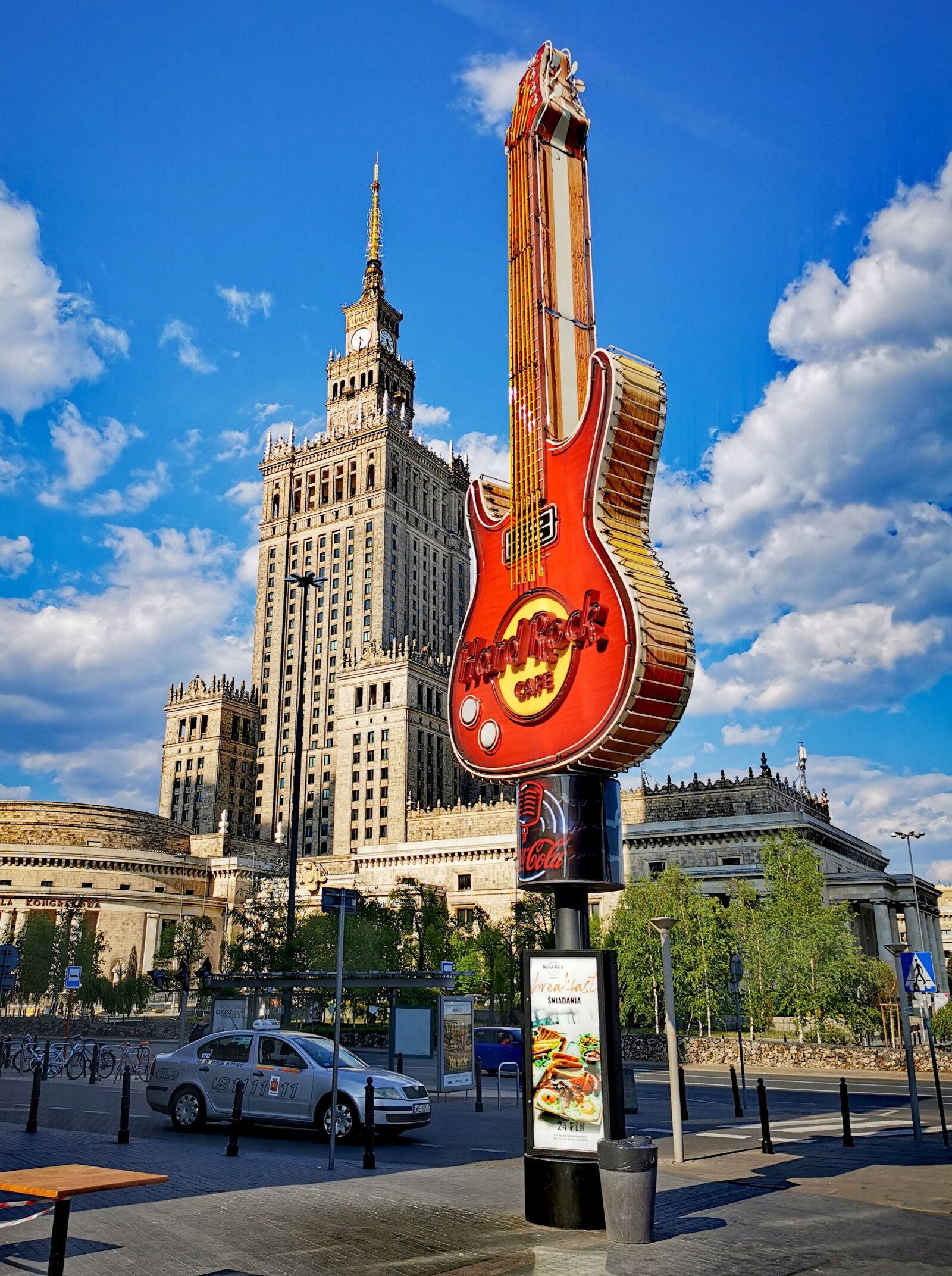 HUAWEI P30 Pro sample photo. Hard rock cafe, warsaw photography