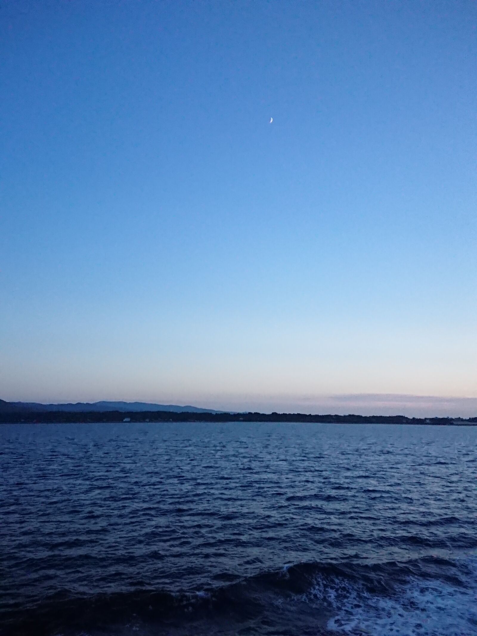 Sony Xperia XZ Premium sample photo. Sea, blue, sunset photography