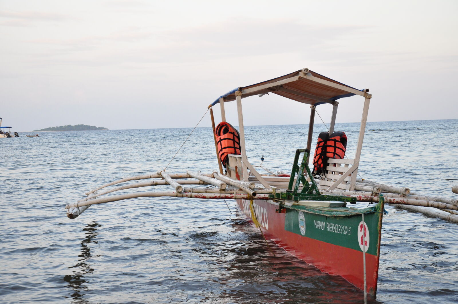 Nikon D90 sample photo. Boats, island, sailboats, sea photography