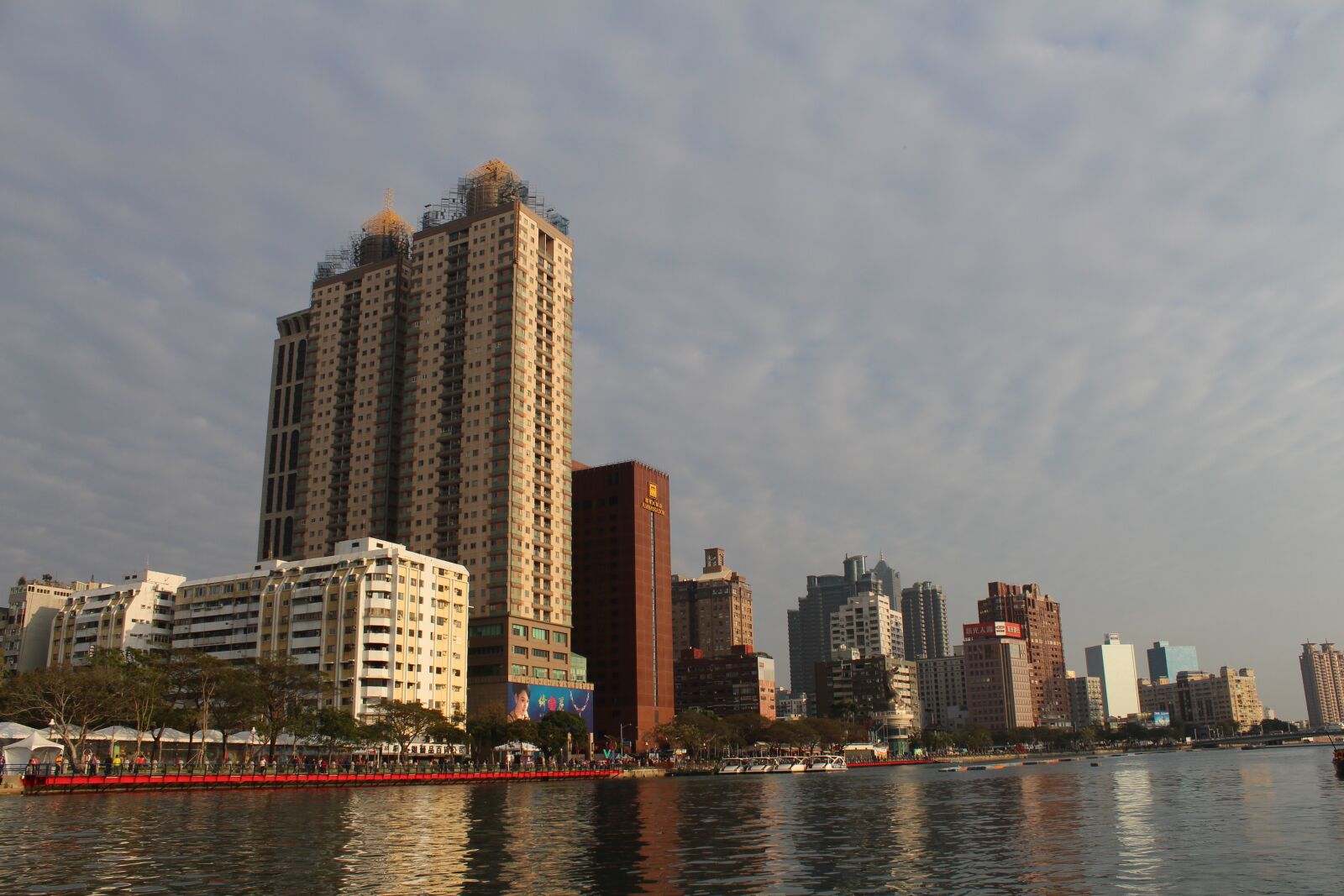 Canon EOS 700D (EOS Rebel T5i / EOS Kiss X7i) sample photo. Kaoshiung, taiwan, asia photography