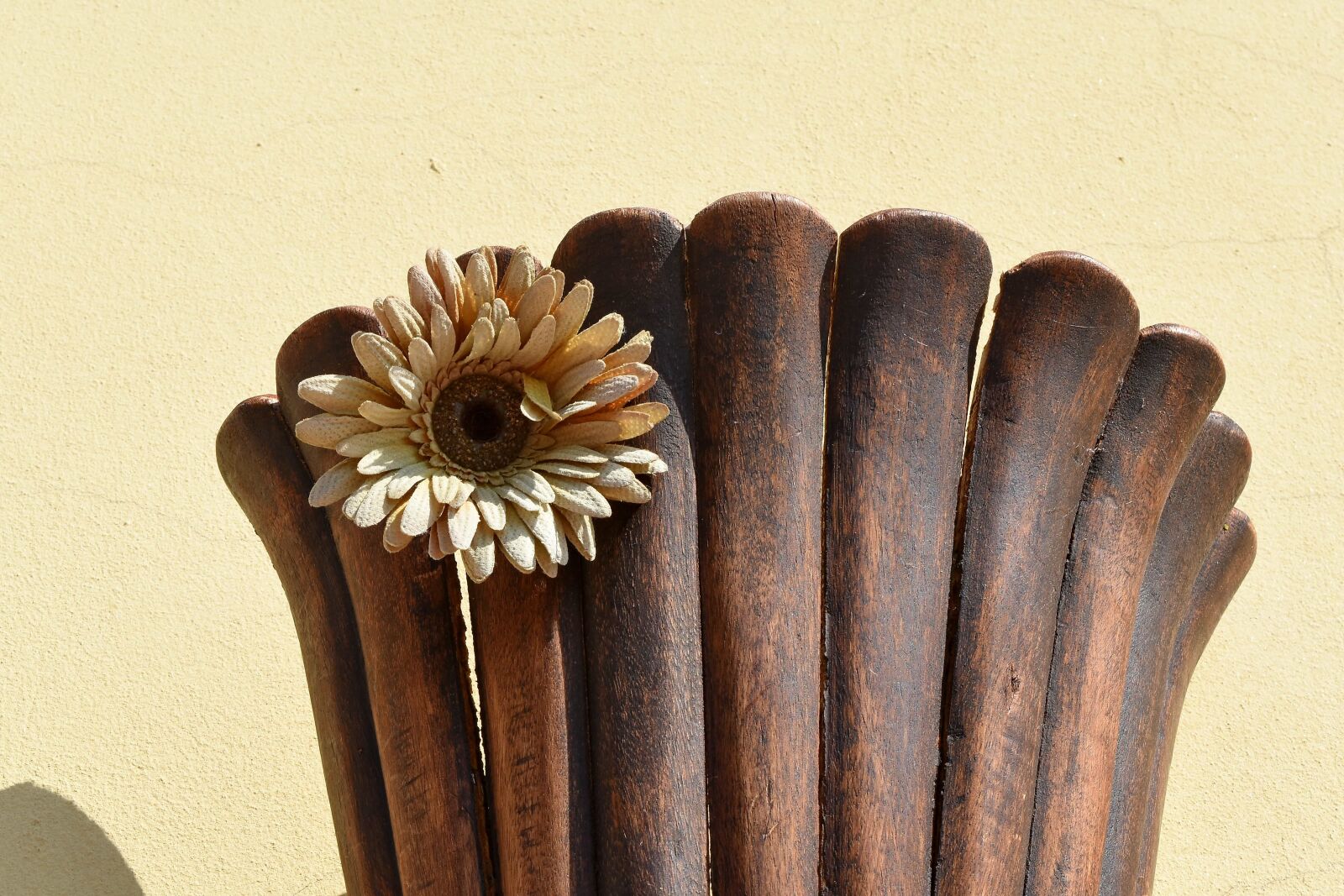 Nikon D5500 sample photo. Wood, nature, decoration, old photography