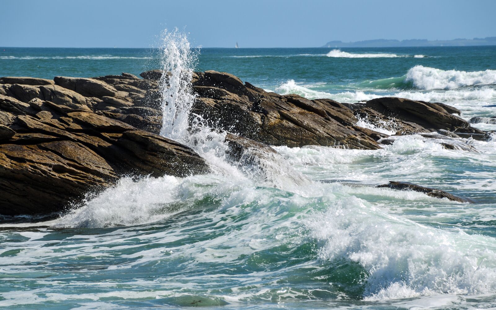 Nikon D500 sample photo. Sea, rock, wave photography