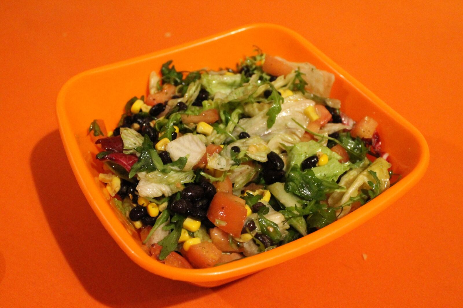 Canon EOS 1100D (EOS Rebel T3 / EOS Kiss X50) sample photo. Eating, orange, salad photography
