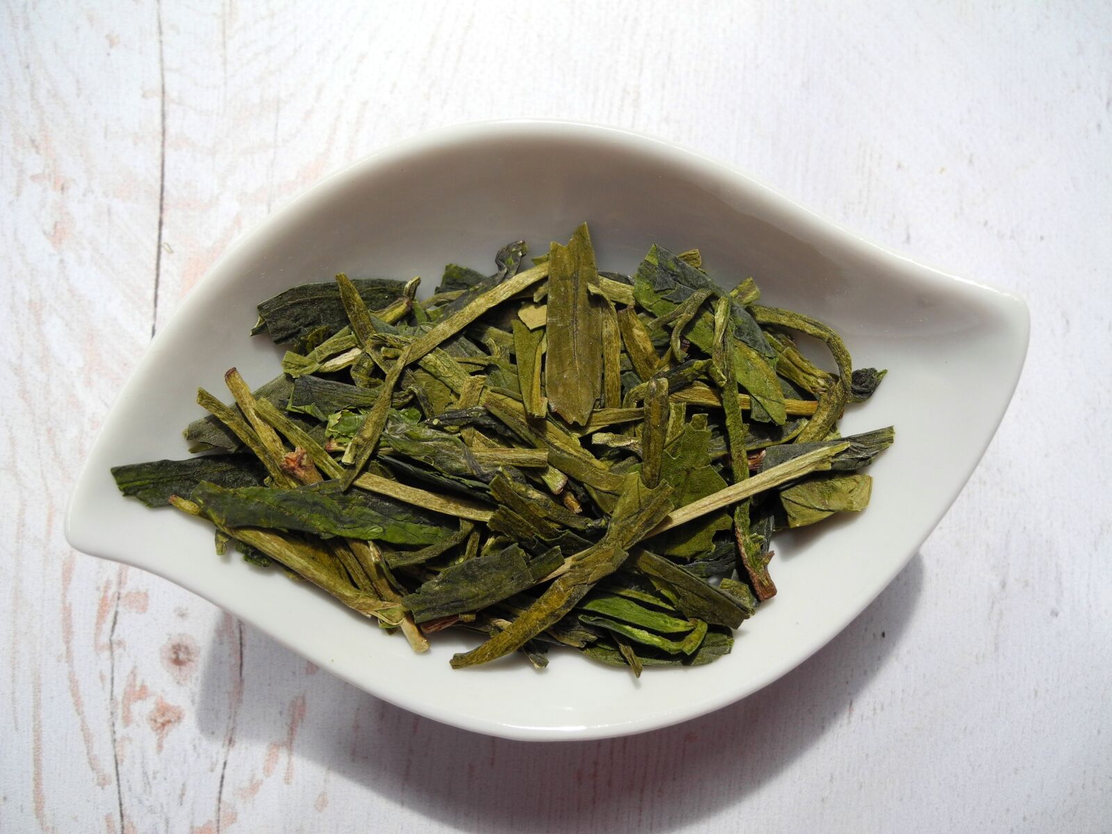 Nikon Coolpix P7000 sample photo. Tea leaves, tea, green photography